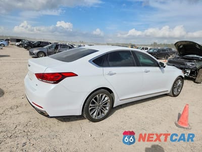 Trzecie zdjęcie samochodu z tyłu: 2017 GENESIS G80 3.8 VIN:KMHGN4JE8HU175789 - miniatura