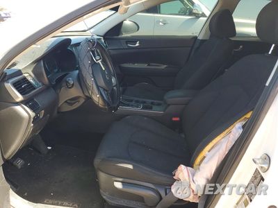 Zdjęcie 7 z 12 samochodu: 2018 KIA OPTIMA LX VIN:5XXGT4L32JG199457 - miniatura