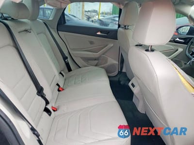 Zdjęcie 10 z 12 samochodu: 2020 VOLKSWAGEN JETTA SEL PREMIUM VIN:3VWGB7BU3LM045594 - miniatura