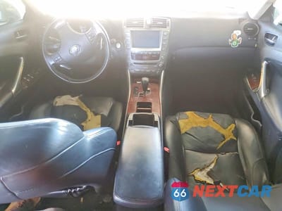 Zdjęcie 8 z 11 samochodu: 2008 LEXUS IS 250 BASE VIN:JTHBK262485055541 - miniatura