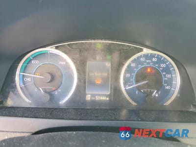 Zdjęcie 9 z 11 samochodu: 2016 TOYOTA CAMRY HYBRID LE VIN:4T1BD1FK1GU193298 - miniatura