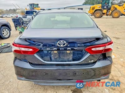 Zdjęcie 6 z 12 samochodu: 2018 TOYOTA CAMRY LE VIN:JTNB11HK9J3015142 - miniatura