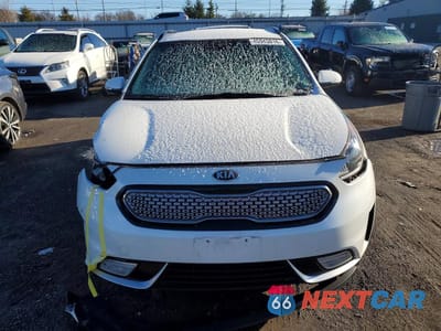 Piąte zdjęcie samochodu w środku: 2019 KIA NIRO S TOURING VIN:KNDCC3LC3K5253251 - miniatura