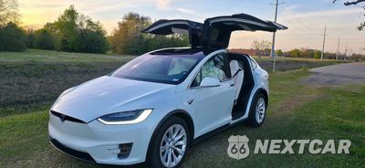 Drugie zdjęcie samochodu z przodu: 2018 TESLA MODEL X VIN:5YJXCBE29JF089436 - miniatura