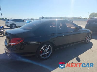 Trzecie zdjęcie samochodu z tyłu: 2018 MERCEDES-BENZ E 300 VIN:WDDZF4JB2JA307068 - miniatura