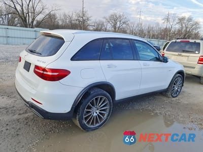 Trzecie zdjęcie samochodu z tyłu: 2017 MERCEDES-BENZ GLC 43 4MATIC AMG VIN:WDC0G6EB2HF210689 - miniatura