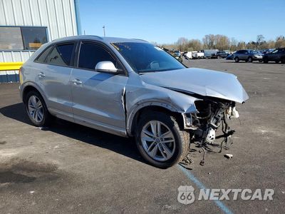 Czwarte zdjęcie samochodu z boku: 2018 AUDI Q3 PREMIUM VIN:WA1BCCFS6JR016236 - miniatura