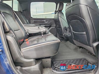 Zdjęcie 10 z 13 samochodu: 2021 RAM 1500 LARAMIE VIN:1C6SRFJT4MN795712 - miniatura