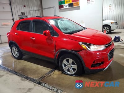 Czwarte zdjęcie samochodu z boku: 2017 CHEVROLET TRAX 1LT VIN:3GNCJPSBXHL203209 - miniatura