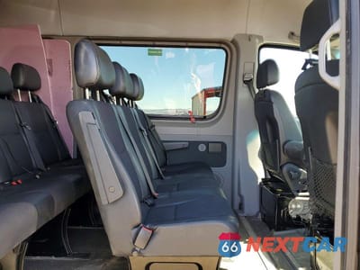 Zdjęcie 11 z 14 samochodu: 2013 MERCEDES BENZ SPRINTER 2500 VIN:WDZPE8CC7D5813526 - miniatura