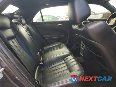 Zdjęcie 10 z 11 samochodu: 2017 CHRYSLER 300 S VIN:2C3CCABG7HH661380 - miniatura