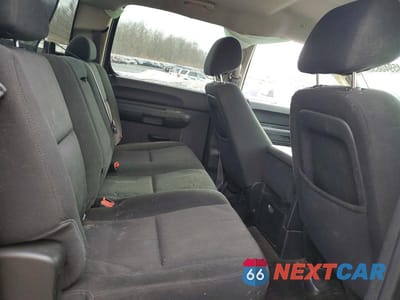 Zdjęcie 10 z 11 samochodu: 2013 CHEV SILVERADO VIN:3GCPKSE72DG352654 - miniatura