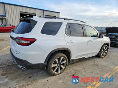 Trzecie zdjęcie samochodu z tyłu: 2023 HONDA PILOT ELITE VIN:5FNYG1H87PB011006 - miniatura