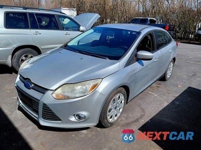 Drugie zdjęcie samochodu z przodu: 2012 FORD FOCUS SE VIN:1FAHP3F24CL223899 - miniatura