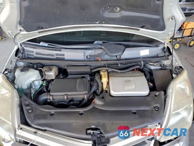 Zdjęcie 11 z 12 samochodu: 2004 TOYOTA PRIUS BASE VIN:JTDKB20U240115013 - miniatura