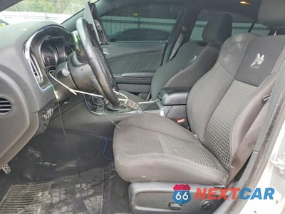 Zdjęcie 7 z 12 samochodu: 2019 DODGE CHARGER SCAT PACK VIN:2C3CDXGJ3KH662697 - miniatura