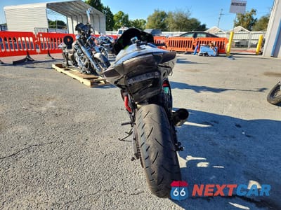 Czwarte zdjęcie samochodu z boku: 2006 KAWASAKI ZX1000 D6F VIN:JKAZXCD186A015642 - miniatura