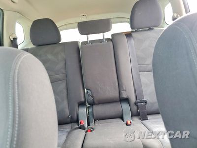 Zdjęcie 10 z 14 samochodu: 2016 NISSAN ROGUE S VIN:KNMAT2MT2GP627800 - miniatura