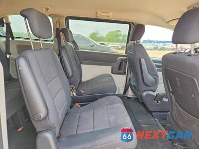 Zdjęcie 11 z 14 samochodu: 2009 DODGE GRAND CARAVAN SE VIN:2D8HN44EX9R671410 - miniatura