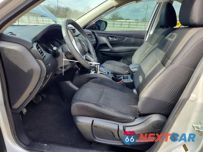 Zdjęcie 7 z 14 samochodu: 2018 NISSAN ROGUE S VIN:5N1AT2MVXJC850744 - miniatura