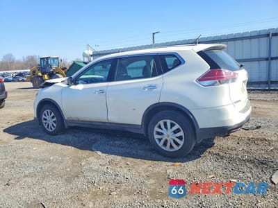 Drugie zdjęcie samochodu z przodu: 2015 NISSAN ROGUE S VIN:5N1AT2MV5FC764720 - miniatura