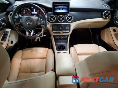Zdjęcie 8 z 13 samochodu: 2019 MERCEDES-BENZ GLA 250 4MATIC VIN:WDCTG4GB9KJ592013 - miniatura