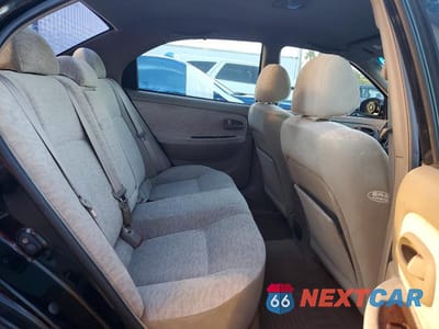 Zdjęcie 10 z 11 samochodu: 2005 KIA OPTIMA LX V6 VIN:KNAGD128955393130 - miniatura