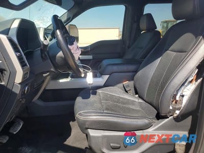 Zdjęcie 7 z 12 samochodu: 2022 FORD F350 LARIAT VIN:1FT8W3DT5NEF23449 - miniatura