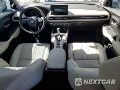 Zdjęcie 8 z 12 samochodu: 2025 HONDA HR-V EXL VIN:3CZRZ1H71SM725816 - miniatura