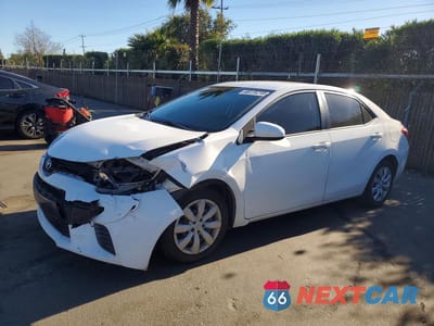 2015 TOYOTA COROLLA LE 5YFBURHE6FP333609 - główne zdjęcie licytacji z USA - miniatura