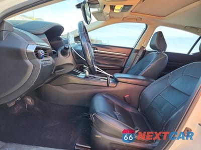 Zdjęcie 7 z 12 samochodu: 2019 NISSAN ALTIMA VIN:1N4BL4FW9KC186910 - miniatura
