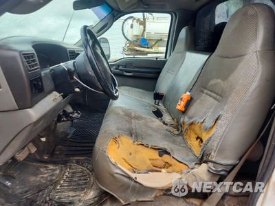 Zdjęcie 7 z 12 samochodu: 2003 FORD F550 SUPER DUTY VIN:1FDAF56PX3EB92745 - miniatura