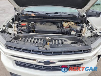 Zdjęcie 11 z 11 samochodu: 2019 CHEVROLET SILVERADO K1500 RST VIN:1GCRYEED8KZ338043 - miniatura