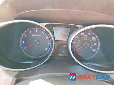 Zdjęcie 9 z 13 samochodu: 2013 HYUNDAI TUCSON GLS VIN:KM8JU3AC8DU629180 - miniatura