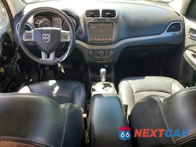 Zdjęcie 8 z 14 samochodu: 2019 DODGE JOURNEY CROSSROAD VIN:3C4PDCGG1KT694128 - miniatura