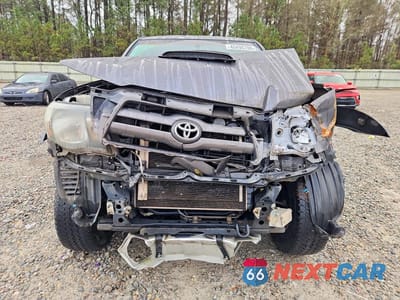Piąte zdjęcie samochodu w środku: 2009 TOYOTA TACOMA PRERUNNER V6 VIN:3TMKU72N49M019935 - miniatura