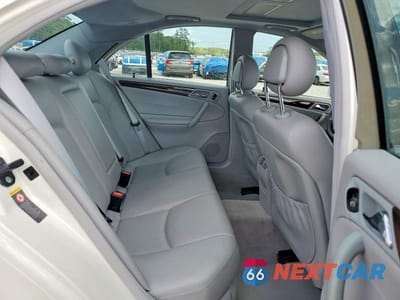 Zdjęcie 10 z 12 samochodu: 2004 MERCEDES-BENZ C 240 VIN:WDBRF61J14A547244 - miniatura