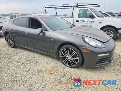 Czwarte zdjęcie samochodu z boku: 2015 PORSCHE PANAMERA 2 VIN:WP0AA2A7XFL005562 - miniatura