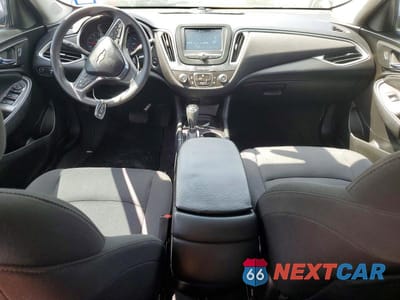 Zdjęcie 8 z 12 samochodu: 2018 CHEVROLET MALIBU LS VIN:1G1ZB5ST9JF235204 - miniatura