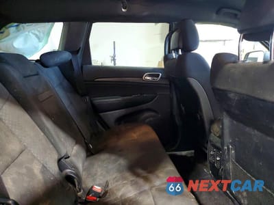 Zdjęcie 11 z 13 samochodu: 2018 JEEP GRAND CHEROKEE LAREDO VIN:1C4RJFAG8JC503827 - miniatura