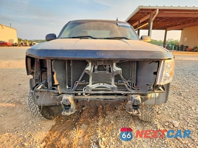 Piąte zdjęcie samochodu w środku: 2007 CHEVROLET SILVERADO K1500 CREW CAB VIN:2GCEK13M371583540 - miniatura