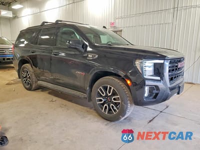 Czwarte zdjęcie samochodu z boku: 2021 GMC YUKON AT4 VIN:1GKS2CKD9MR441149 - miniatura