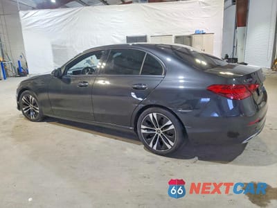 Drugie zdjęcie samochodu z przodu: 2022 MERCEDES-BENZ C 300 4MATIC VIN:W1KAF4HB9NR060531 - miniatura