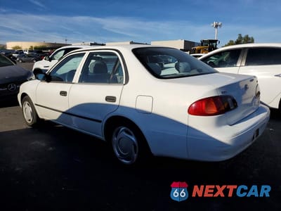 Drugie zdjęcie samochodu z przodu: 2000 TOYOTA COROLLA VE VIN:1NXBR12E2YZ346239 - miniatura