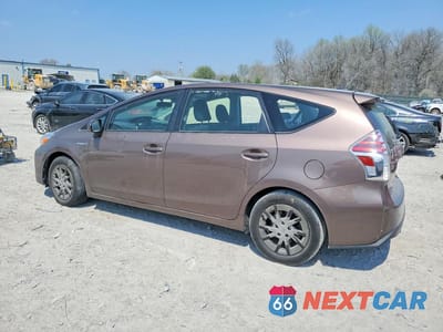 Drugie zdjęcie samochodu z przodu: 2016 TOYOTA PRIUS V THREE VIN:JTDZN3EU0GJ051881 - miniatura