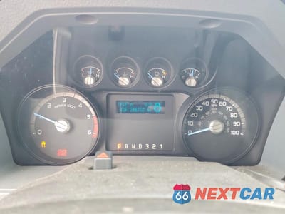 Zdjęcie 9 z 14 samochodu: 2011 FORD F450 SUPER DUTY BOX TRUCK VIN:1FDUF4GY5BEA13198 - miniatura