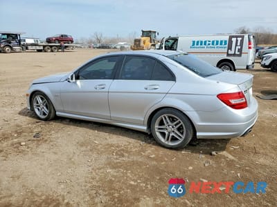 Drugie zdjęcie samochodu z przodu: 2012 MERCEDES-BENZ C 250 VIN:WDDGF4HB2CR191064 - miniatura