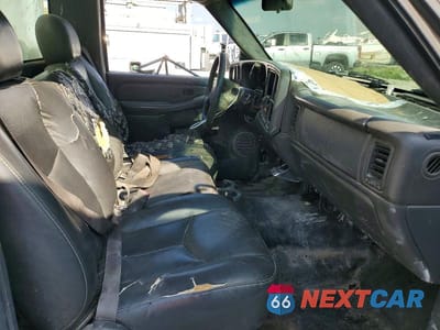 Zdjęcie 11 z 13 samochodu: 2007 GMC NEW SIERRA C3500 VIN:1GDJC34D87E150800 - miniatura