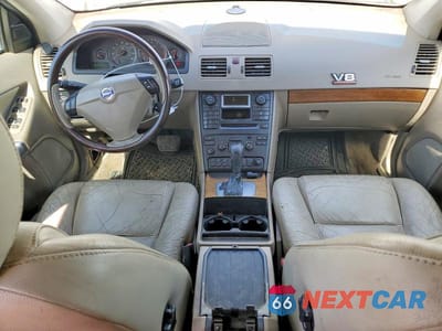 Zdjęcie 8 z 12 samochodu: 2005 VOLVO XC90 V8 VIN:YV1CZ852851194543 - miniatura