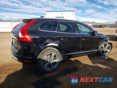 Trzecie zdjęcie samochodu z tyłu: 2017 VOLVO XC60 T6 DYNAMIC VIN:YV449MRR5H2069084 - miniatura